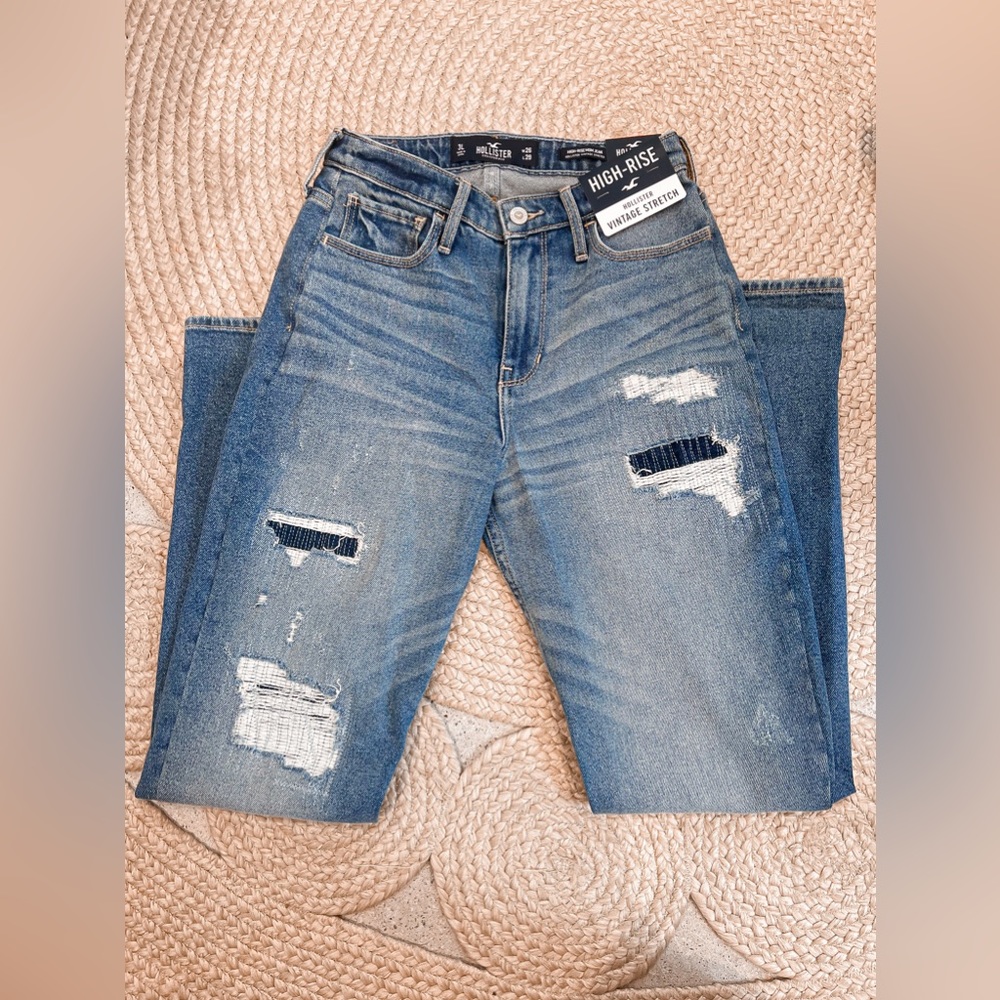 Woman’s Hollister jeans